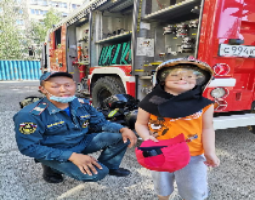 Пожарная команда в детских садах АН ДОО «Алмазик»