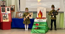 «В окнах свет - и нет войны!» … День Победы в детском саду № 8 «Чоппууска»