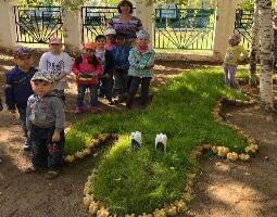 В детском саду №11 "Теремок" появился добрый, зеленый и пушистый друг