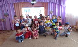 В детском саду № 42 «Теремок» прошло мероприятие по правилам дорожного движения «Веселый светофор»