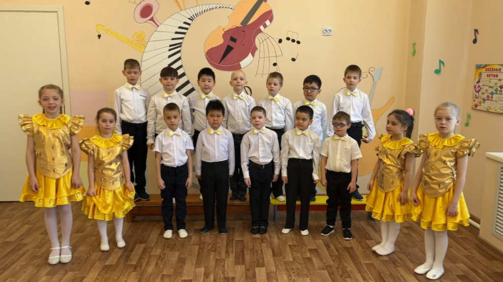Детский сад № 3 «Золотой ключик», хоровой коллектив «Теремок».jpg