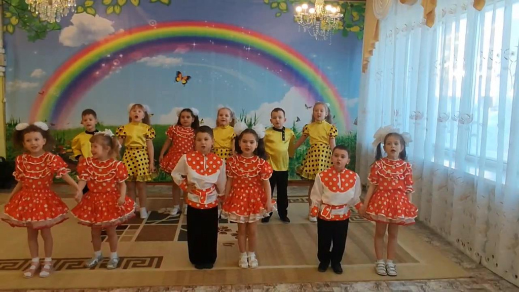Детский сад № 47 «Лесная сказка», Вокальный ансамбль «Весёлые нотки».jpg